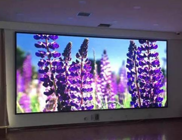 小間距全彩led顯示屏在商顯市場(chǎng)嶄露頭角！